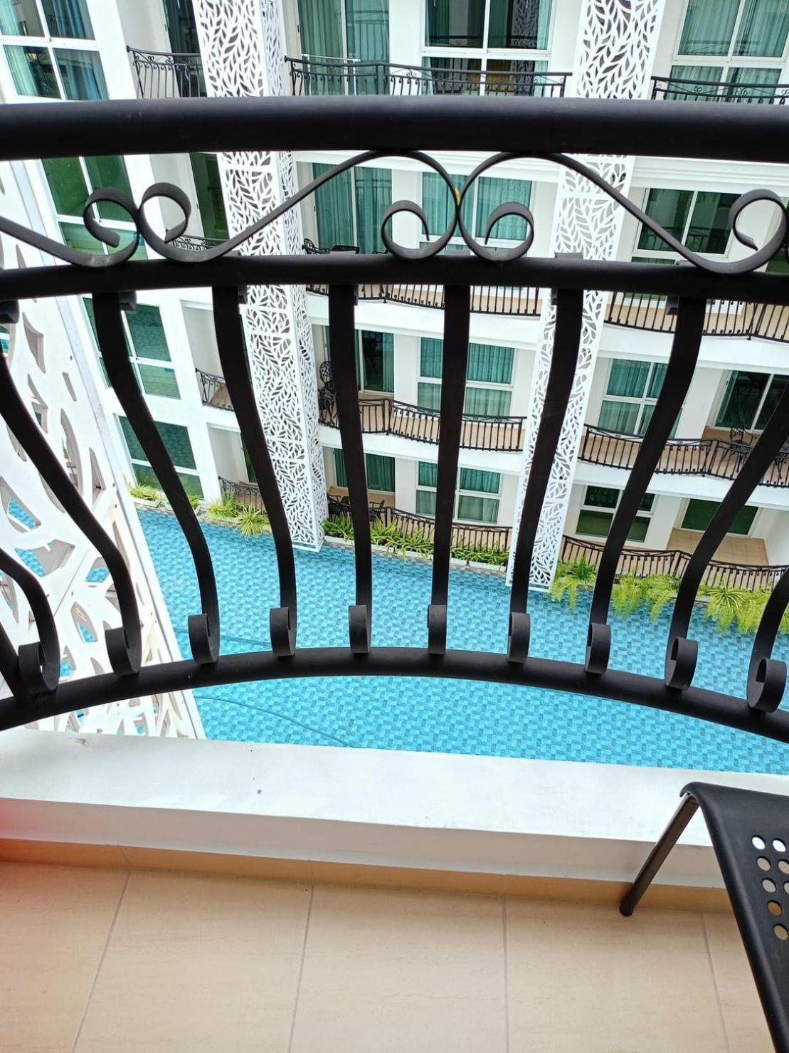 City Garden Olympus Condominium By Nook Pattaya Eksteriør billede